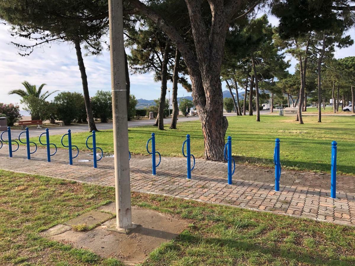 Hotel Le Pescadou Argeles-sur-Mer Bagian luar foto